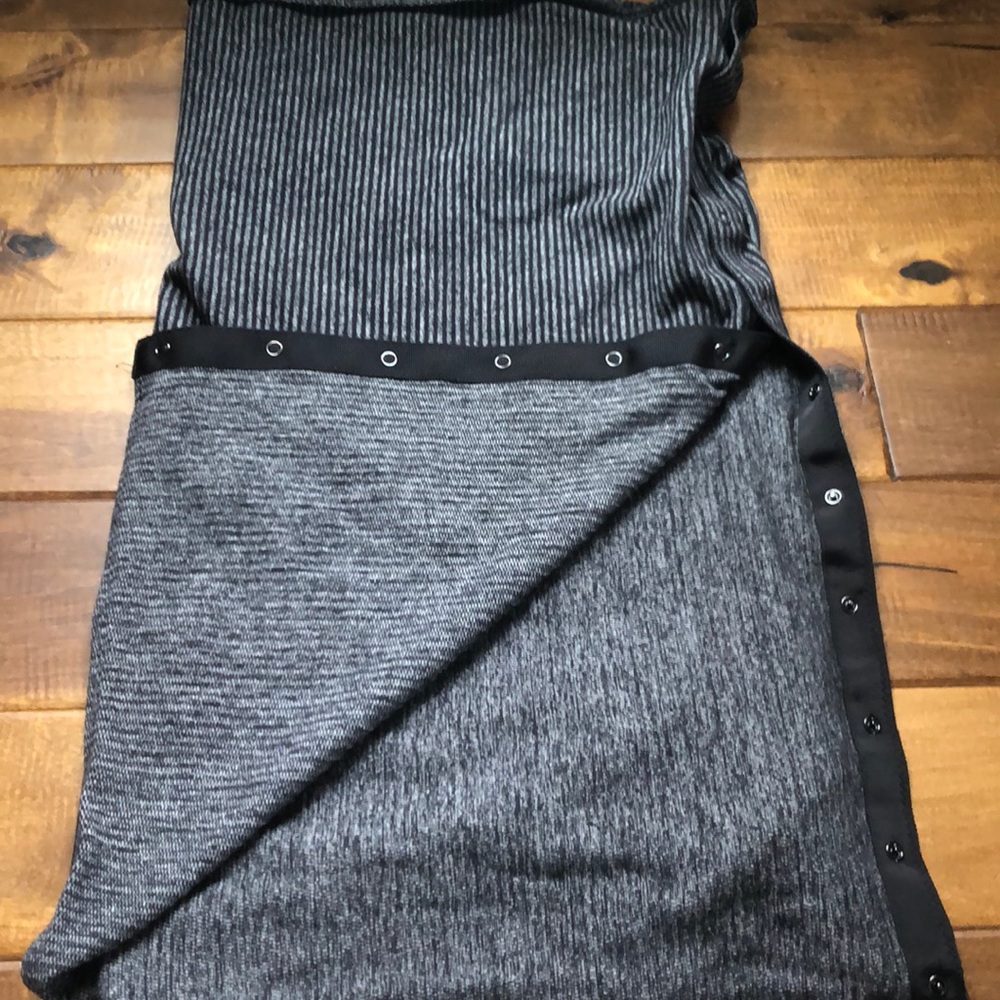 Lululemon scarf reversible